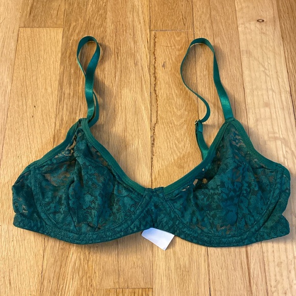 NWOT Dark Green unlined Lace Bra - Picture 1 of 5
